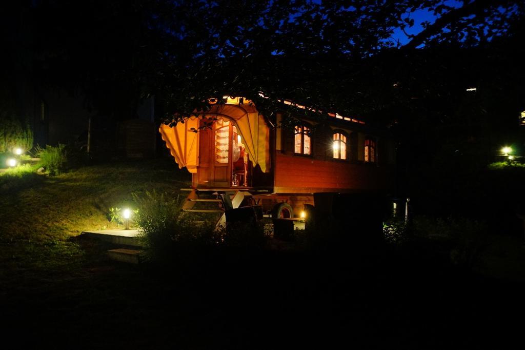 Hotel Restaurant Des Lacs Chaux-des-Crotenay Exterior photo